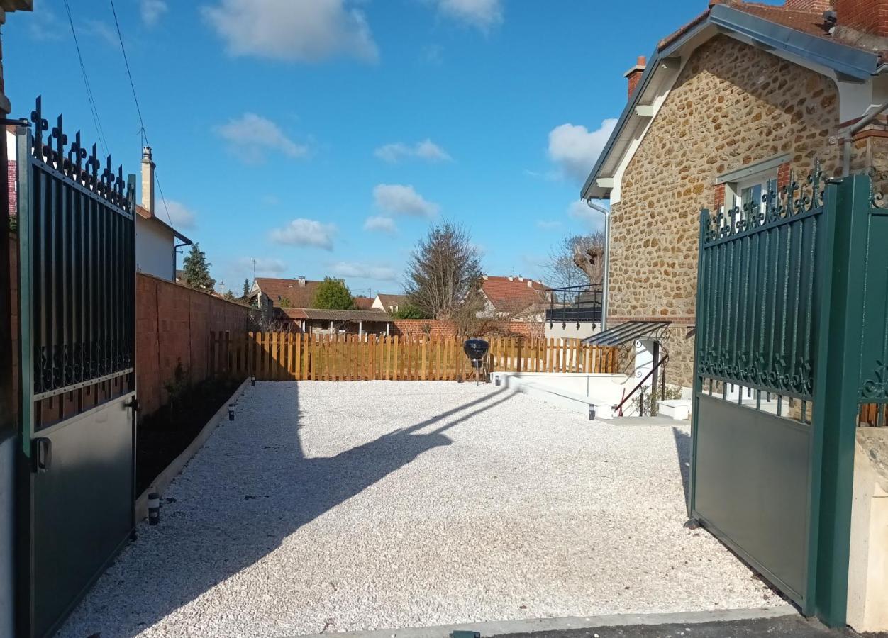 Calme Absolu, Terrasse Et Parking Entre Paris Et Disney Vaires-sur-Marne Exteriér fotografie